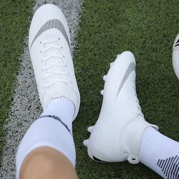 Aukštos kokybės Futbolo bateliai Mbappé Konkurencijos treniruočių bateliai Anti slip dėvėti, atsparus Fustal Futbolo batai Chuteira Visuomenėje.