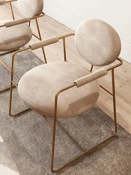 kėdė, namų kambarį atlošas kėdės, minimalistinės šiuolaikinio interneto įžymybė Instagram stiliaus Italia